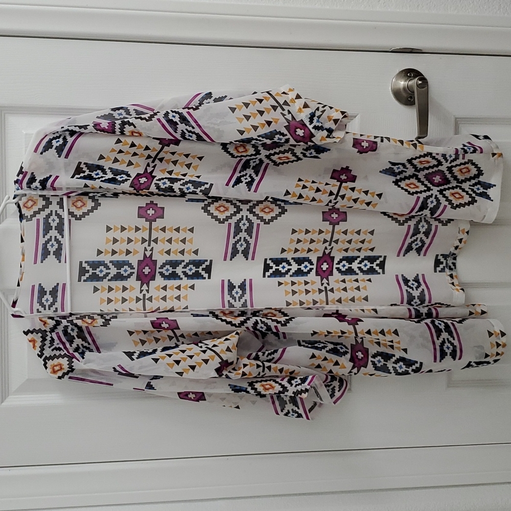 PATTERN SHORT SLEAVE COVER UP TOP
